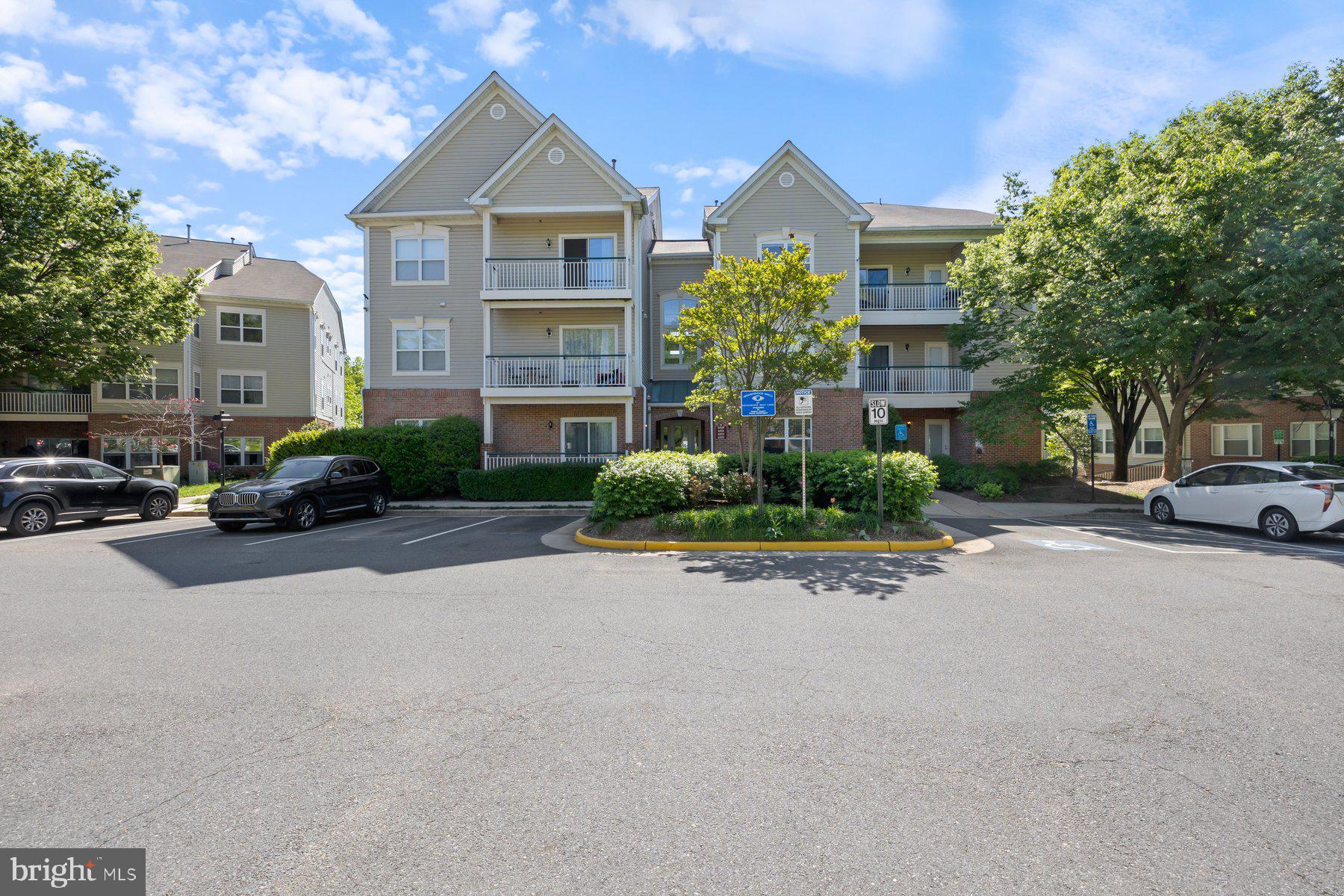 6551 GRANGE LANE 202