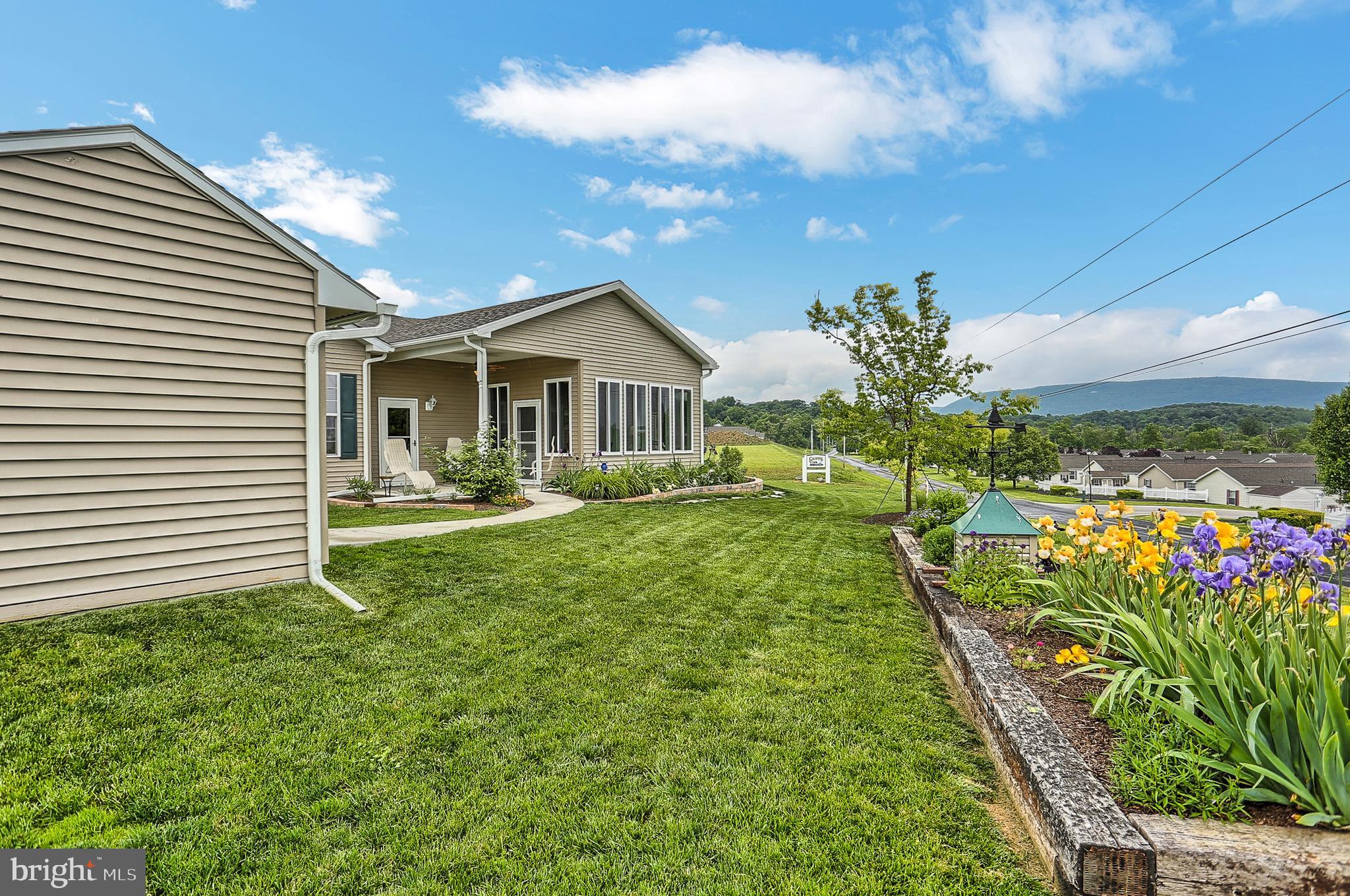 CREEK VIEW 55+ COMMUNITY - Residential