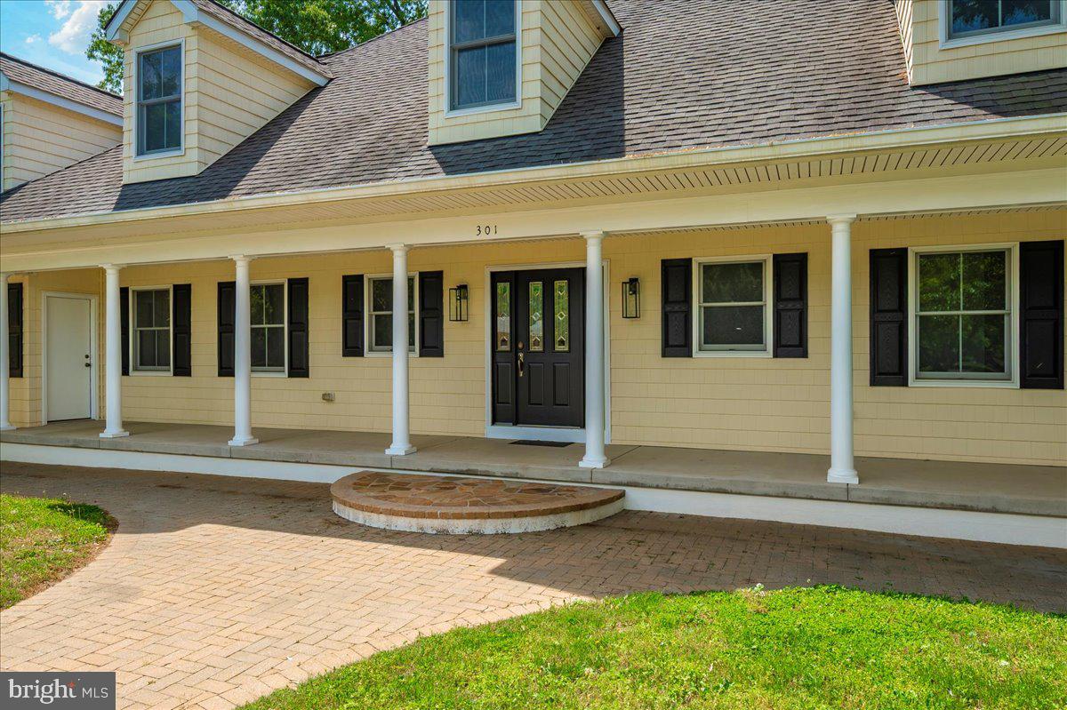 REGULARS - Residential
