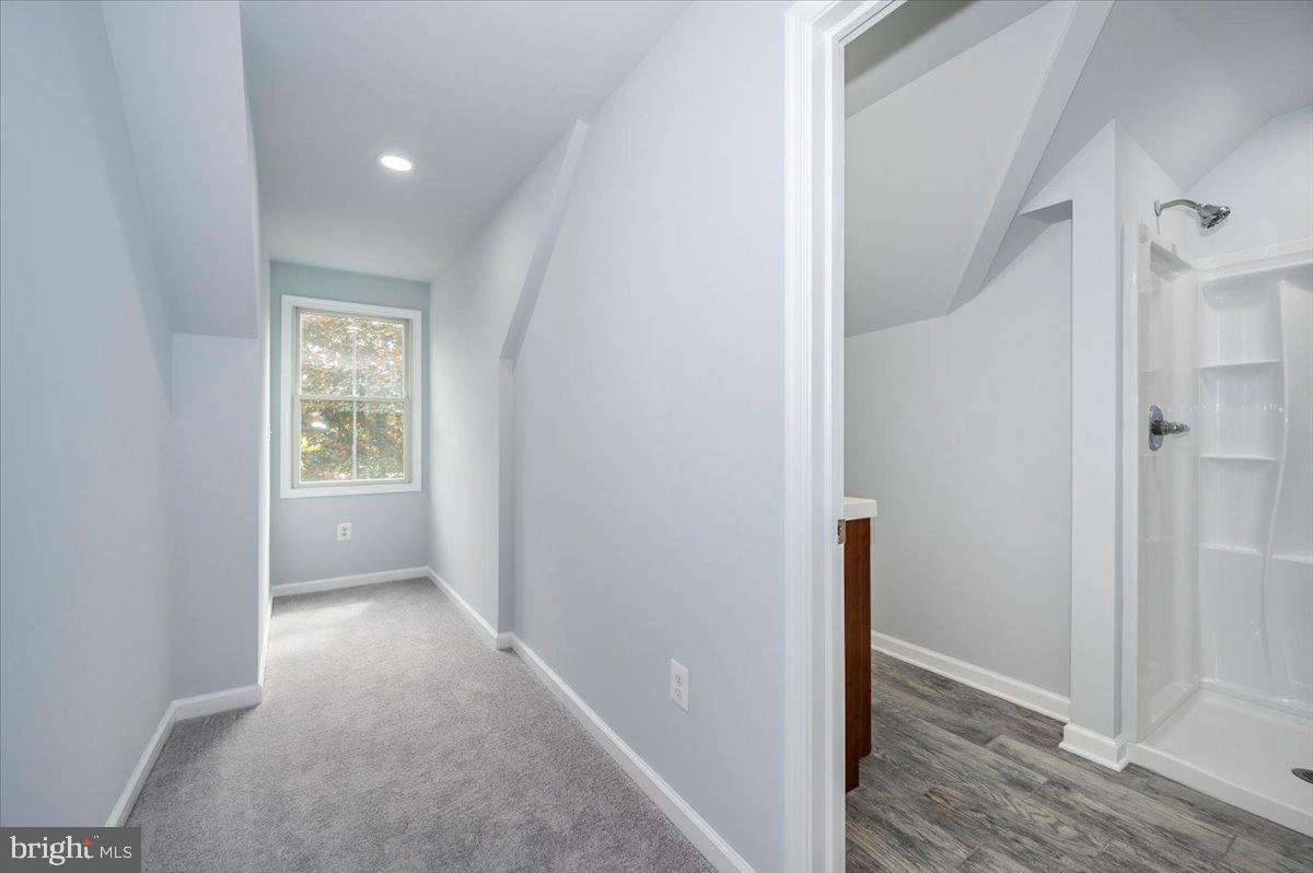 REGULARS - Residential