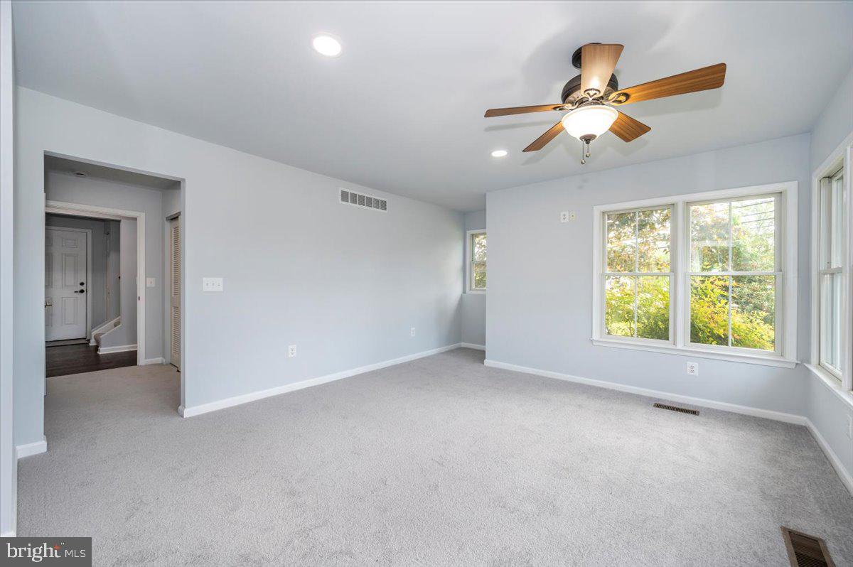 REGULARS - Residential