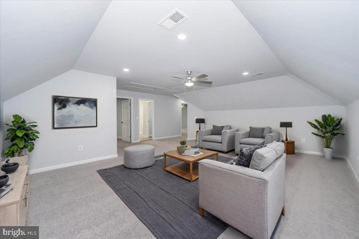 REGULARS - Residential