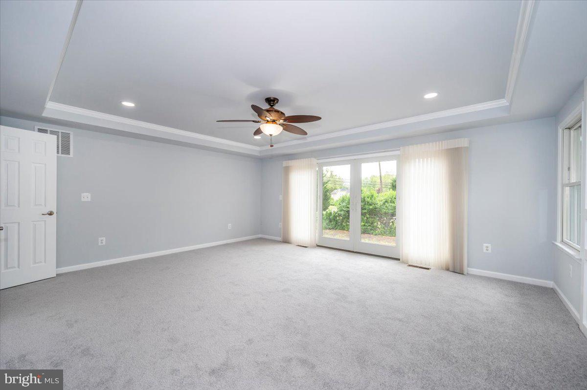 REGULARS - Residential
