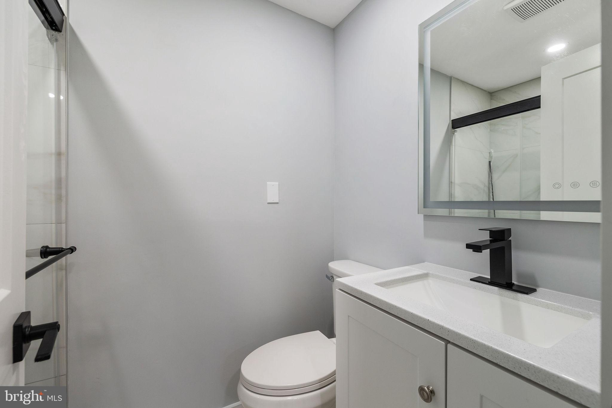 FOREST GLEN KNOLLS - Residential