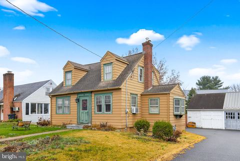 Photo of 11 Clayton Avenue, LANCASTER, PA 17602 (MLS # PALA2080230)