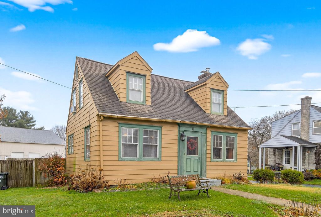 Photo of 11 Clayton Avenue, LANCASTER, PA 17602 (MLS # PALA2080230)