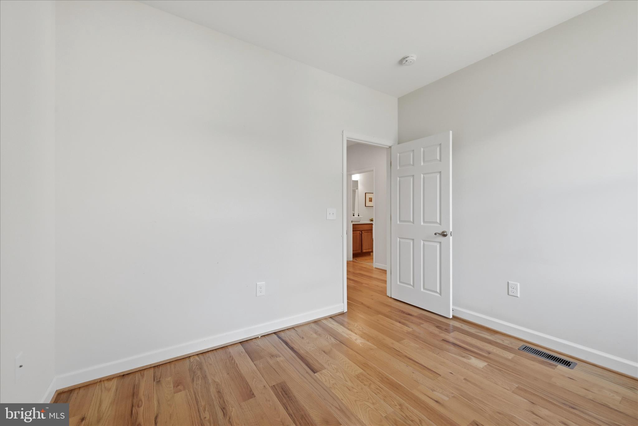 CEDAR MEADOWS - Residential