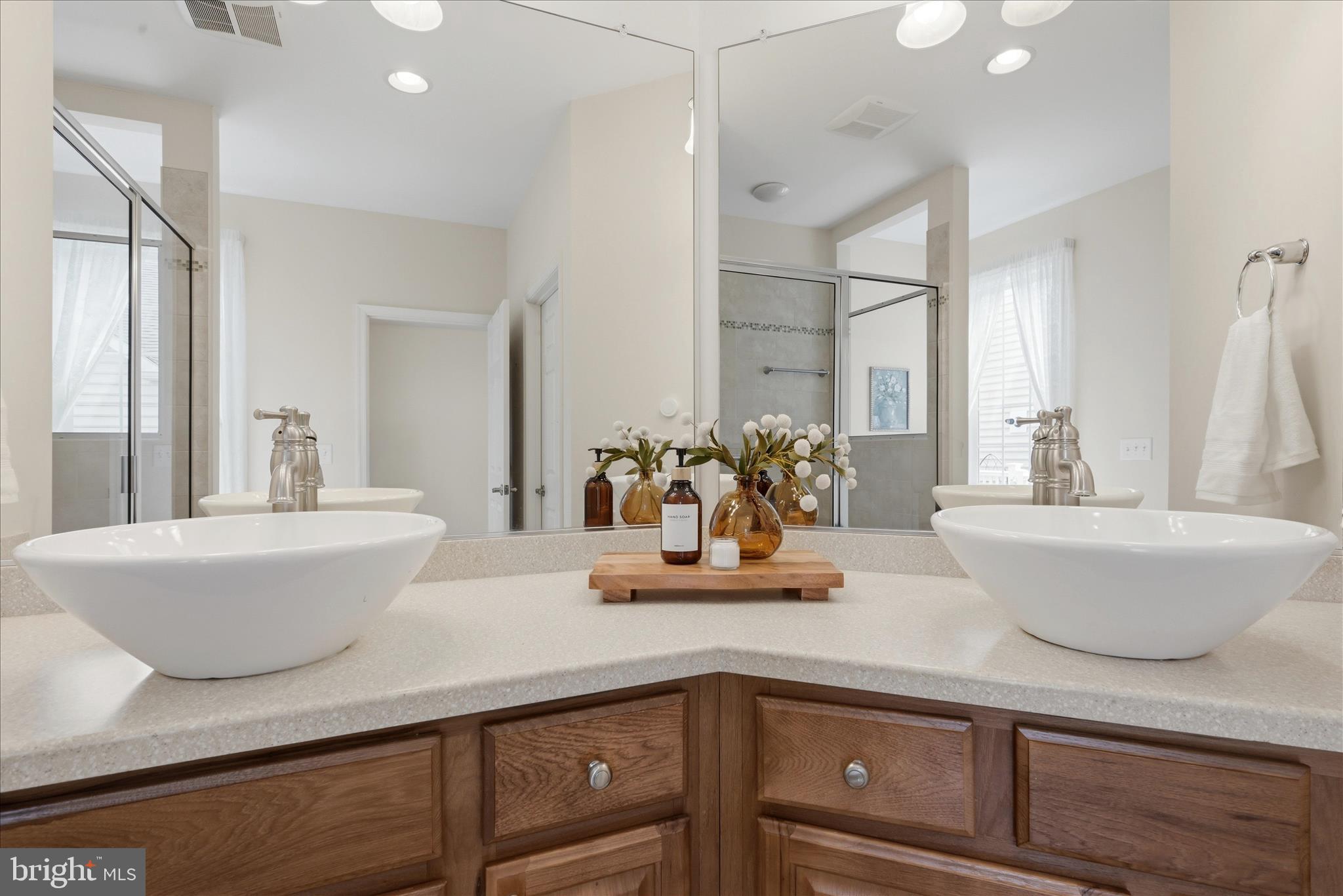 CEDAR MEADOWS - Residential