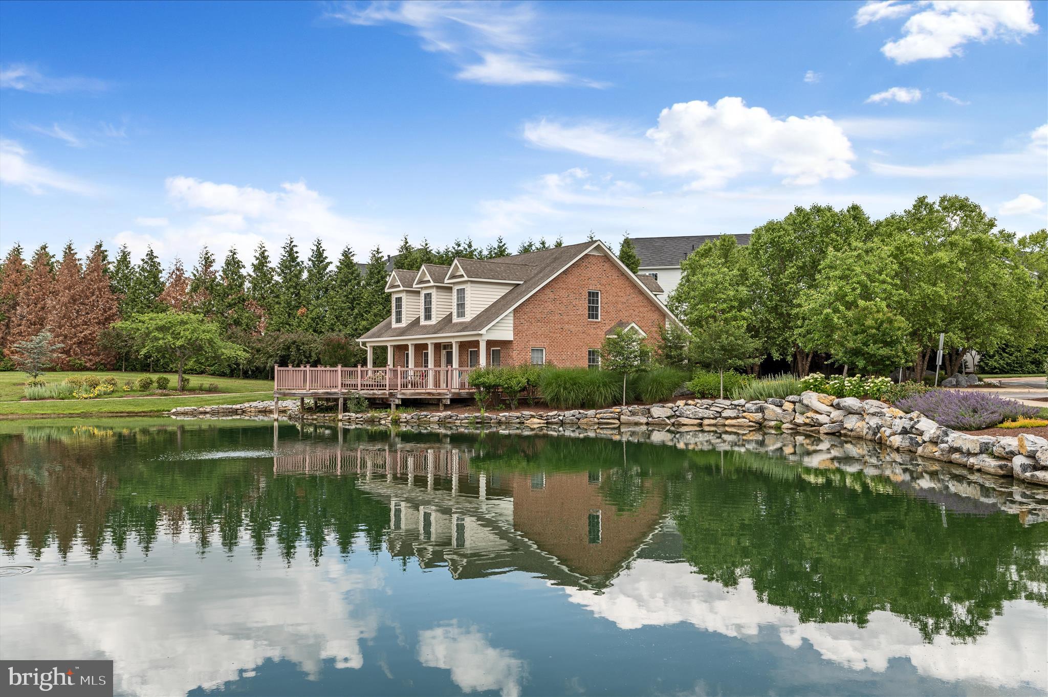 CEDAR MEADOWS - Residential