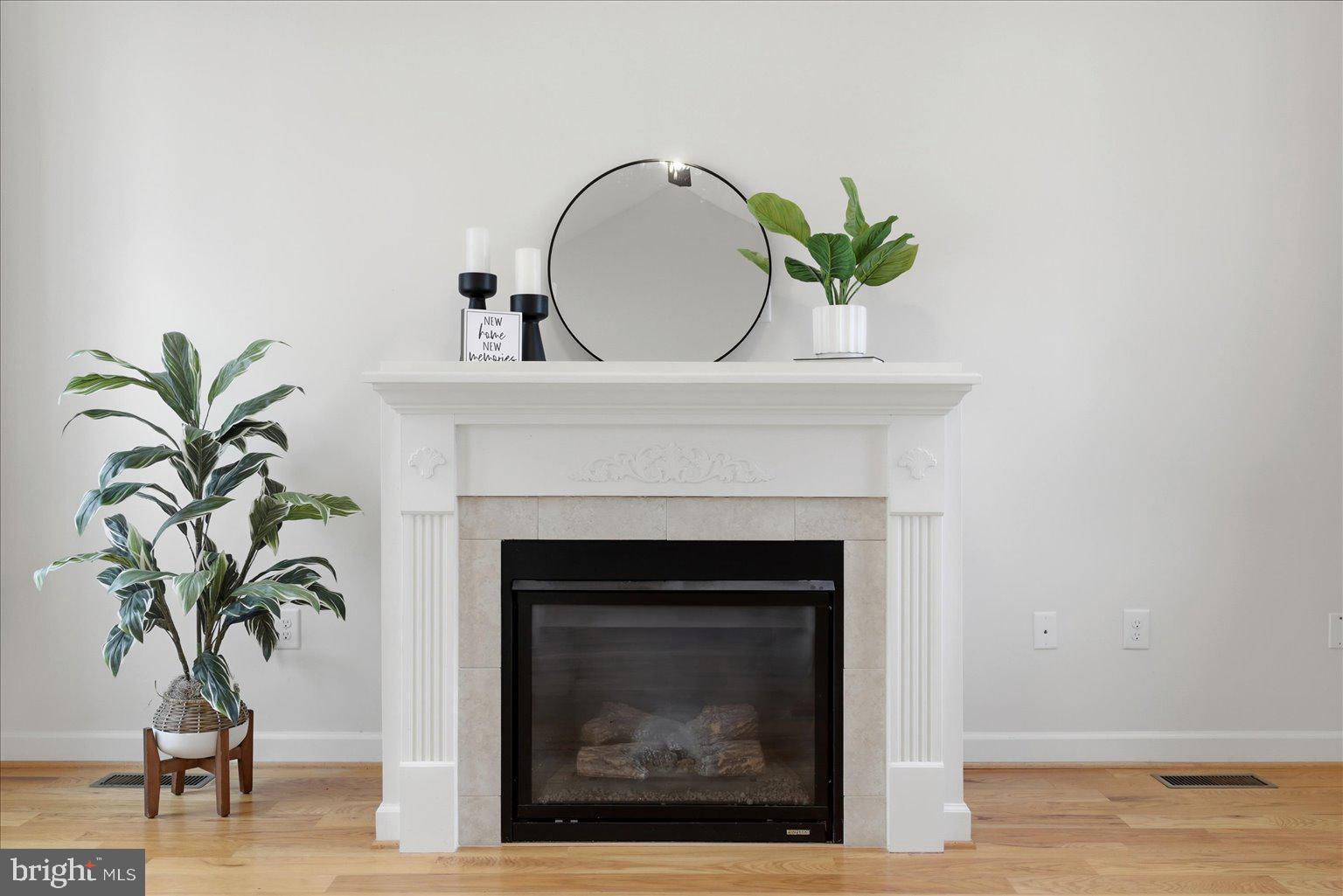 CEDAR MEADOWS - Residential