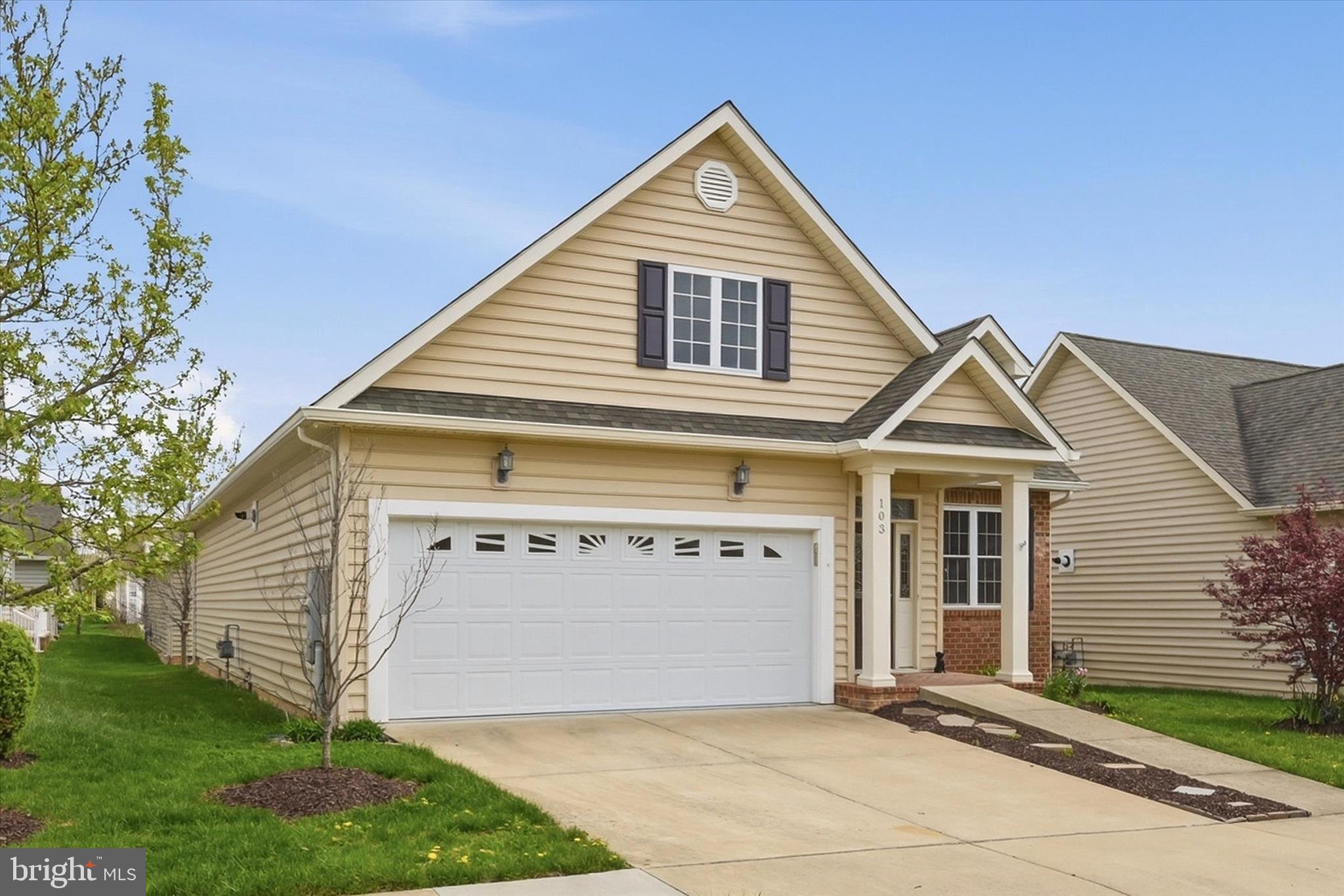 CEDAR MEADOWS - Residential