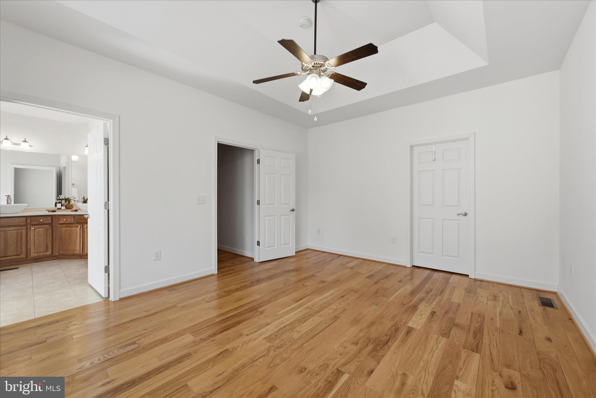 CEDAR MEADOWS - Residential