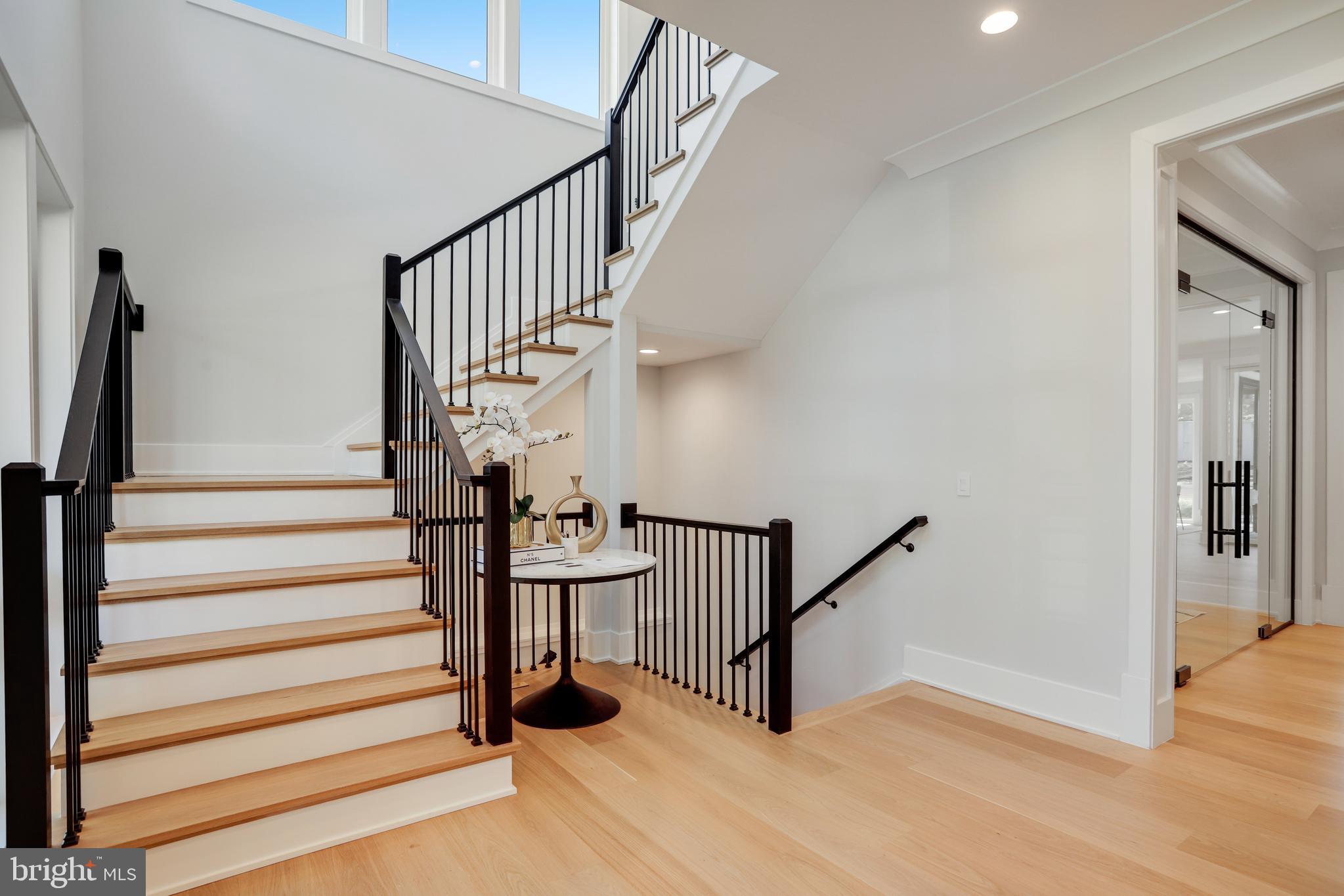 HOLMES RUN ACRES - Residential