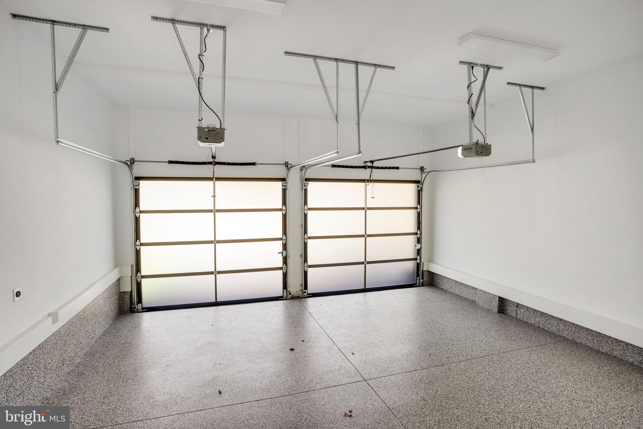 HOLMES RUN ACRES - Residential