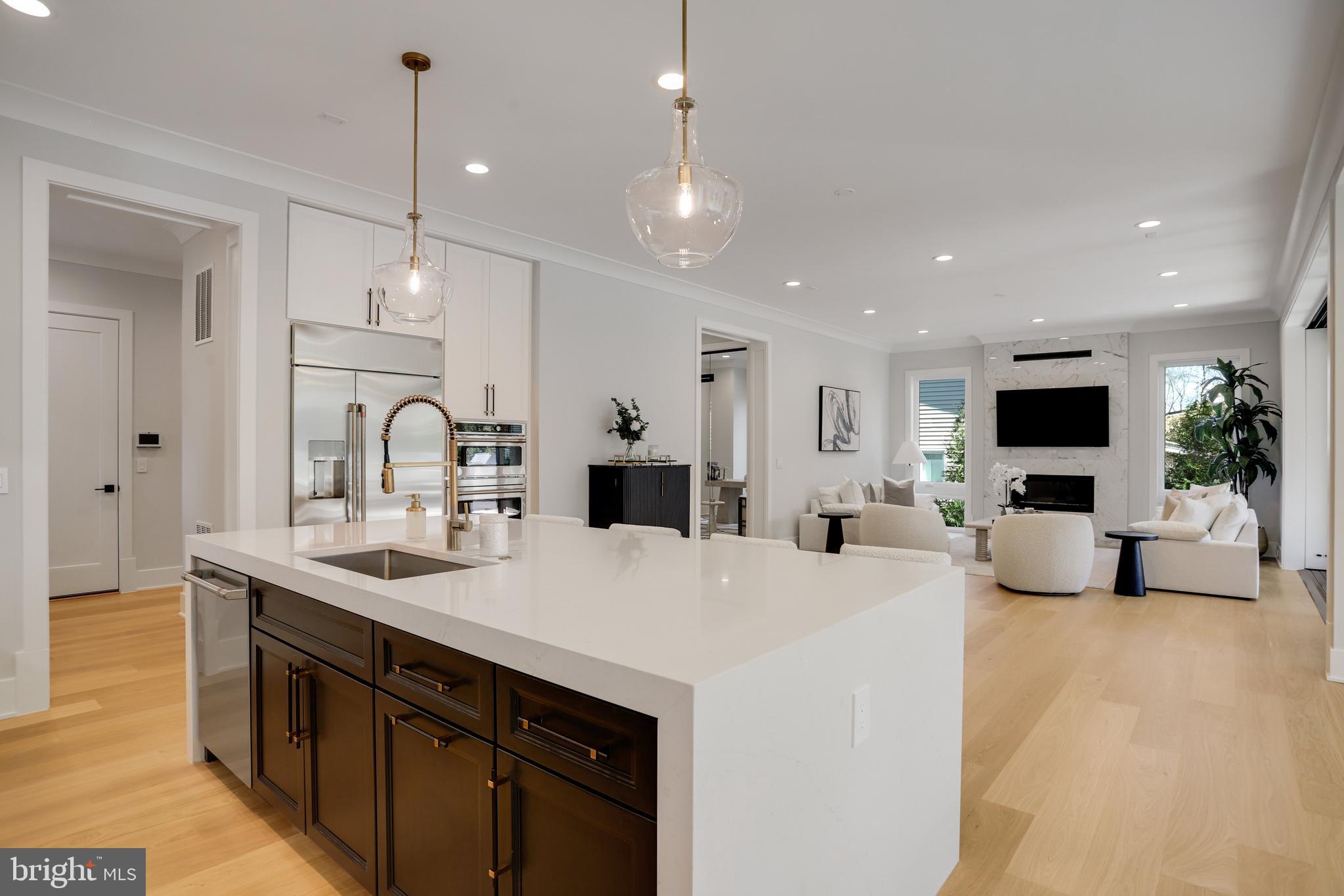 HOLMES RUN ACRES - Residential