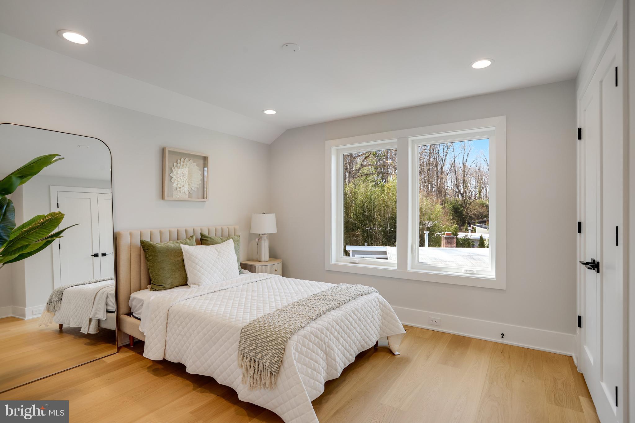 HOLMES RUN ACRES - Residential