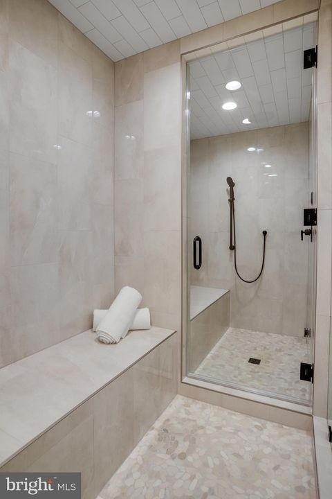 listing image 130