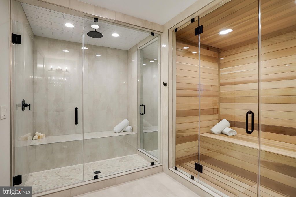 listing image 128
