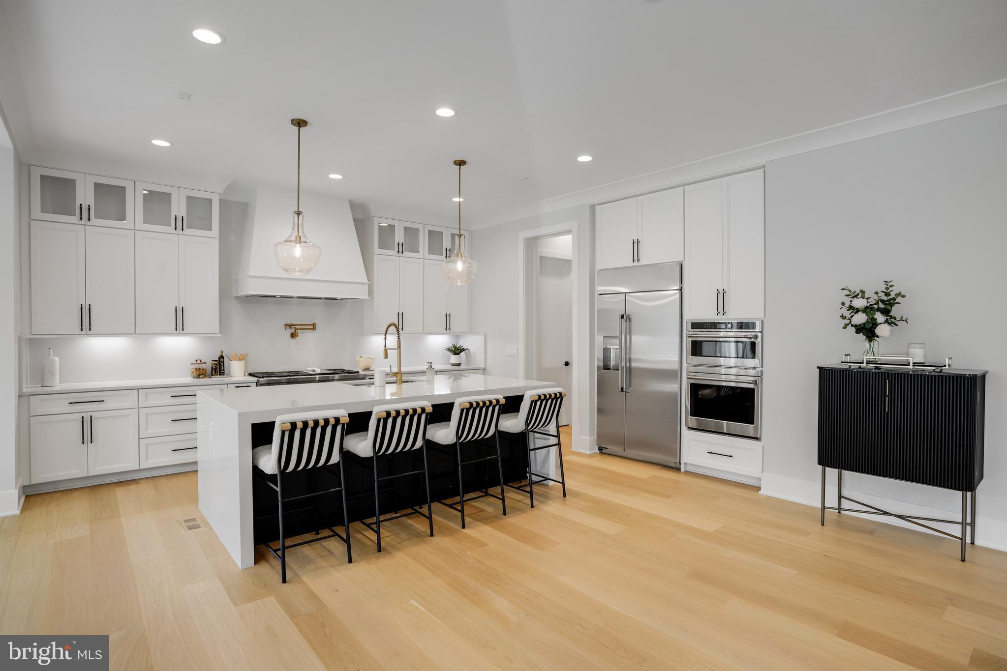 HOLMES RUN ACRES - Residential