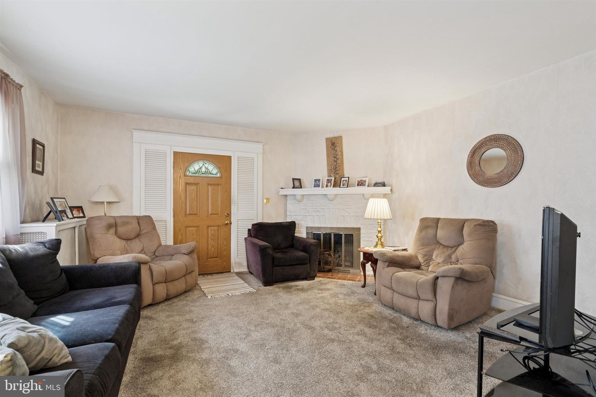 OAKMONT - Residential