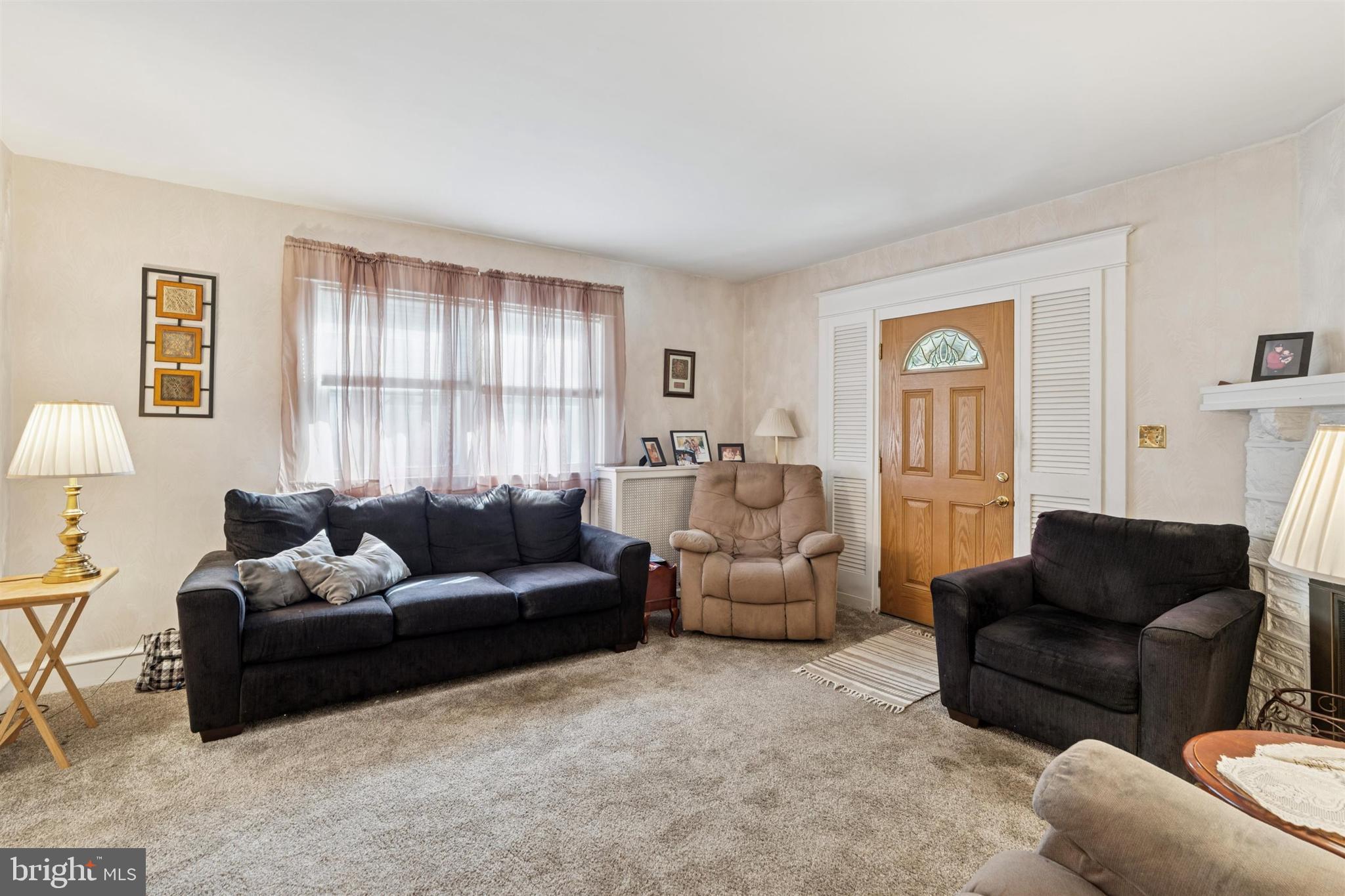 OAKMONT - Residential