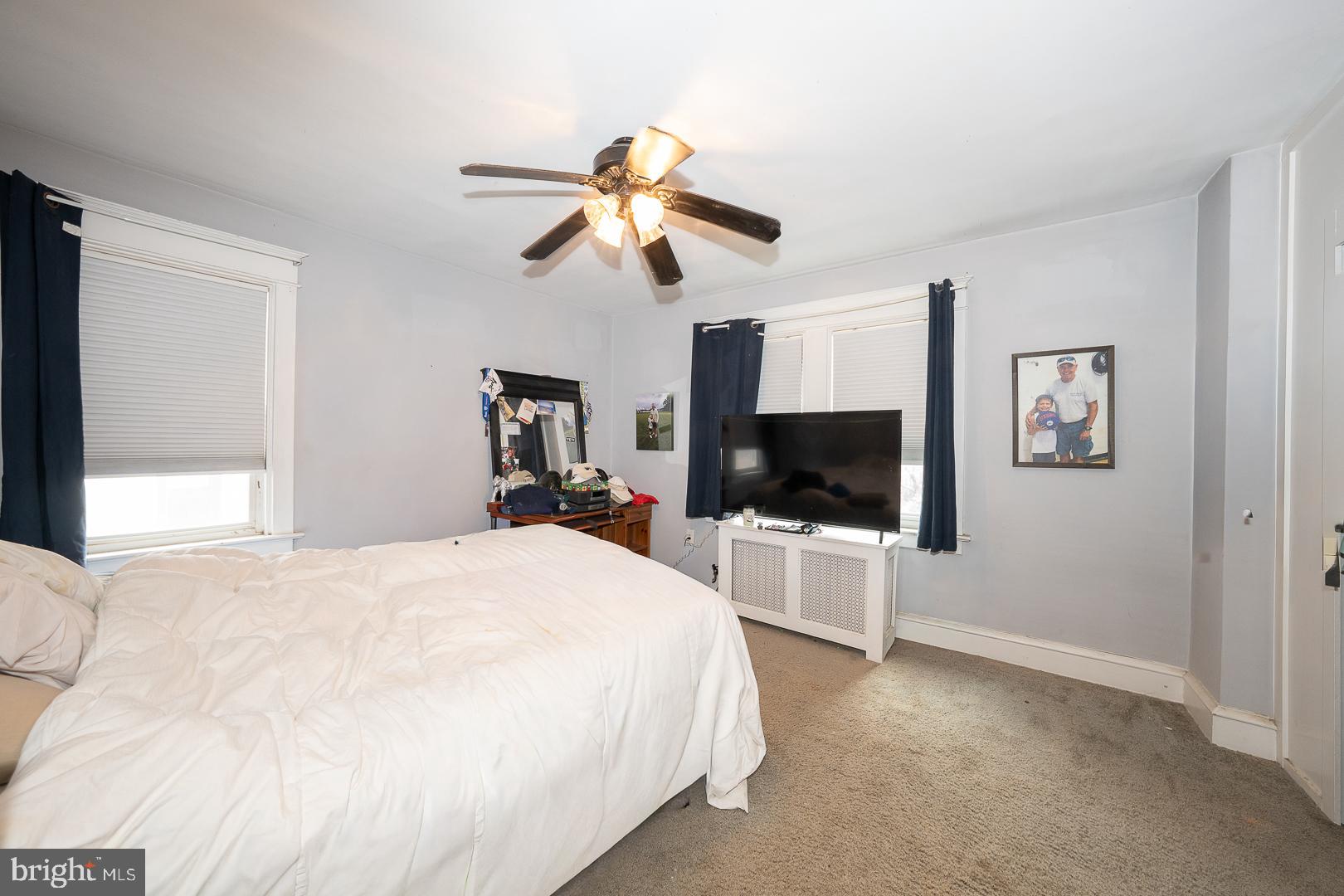 OAKMONT - Residential