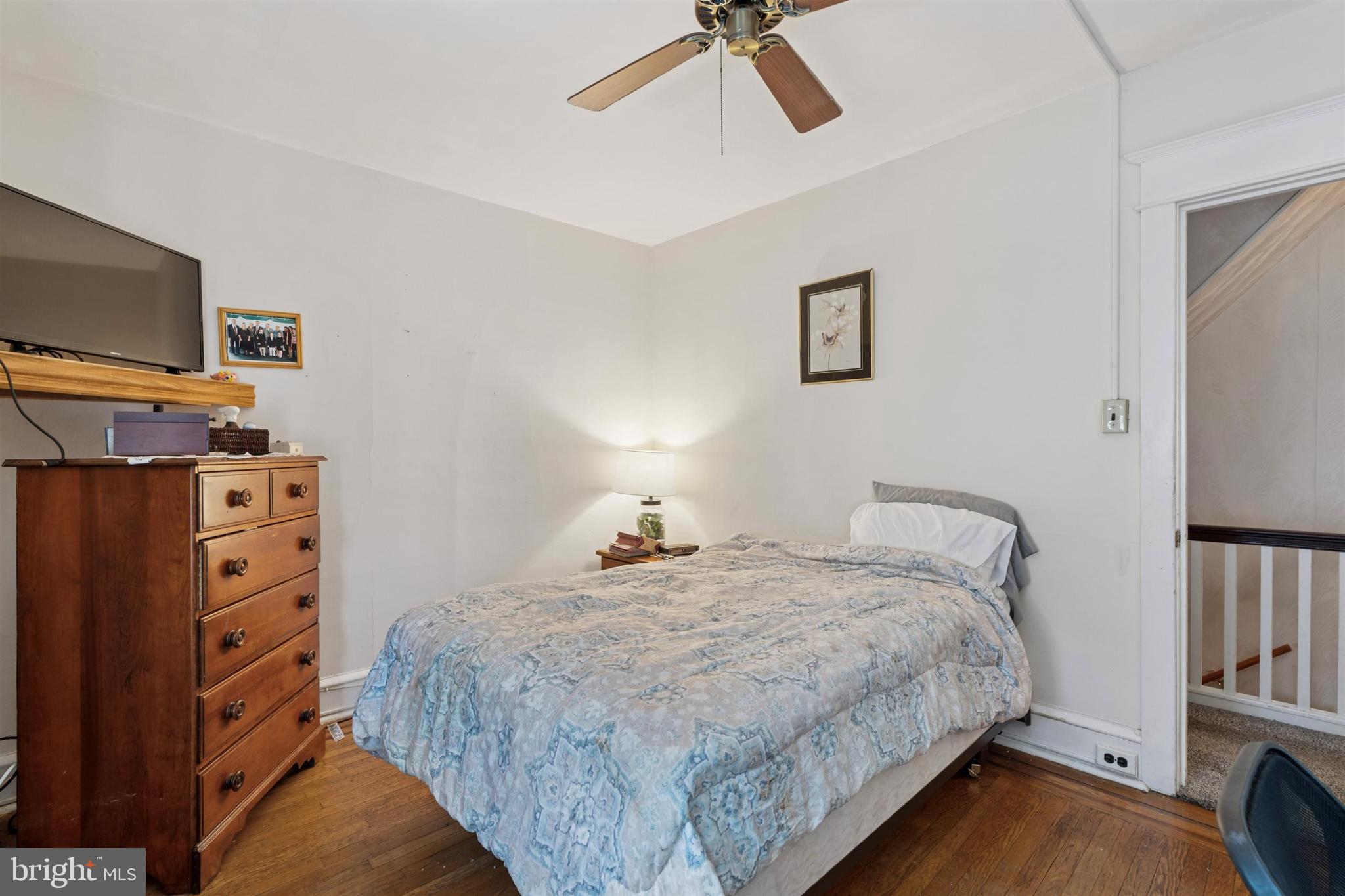 OAKMONT - Residential