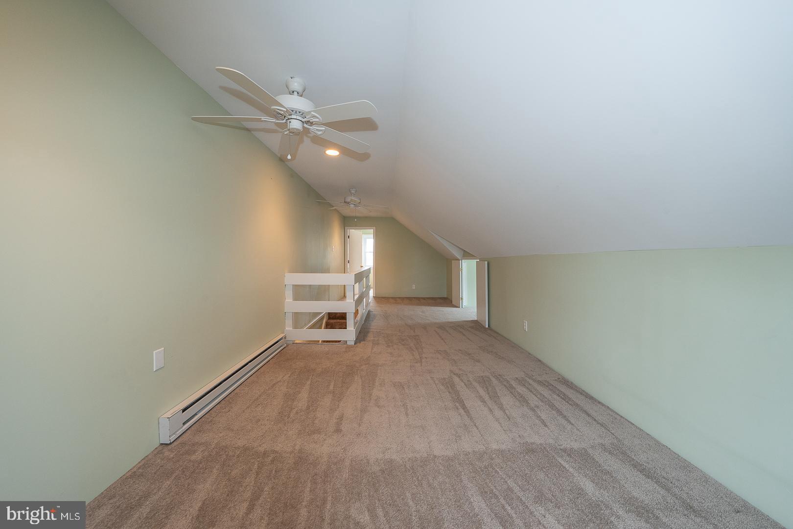 OAKMONT - Residential