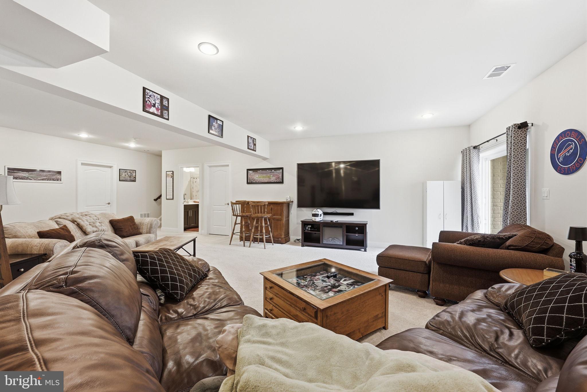 EMBREY MILL - Residential