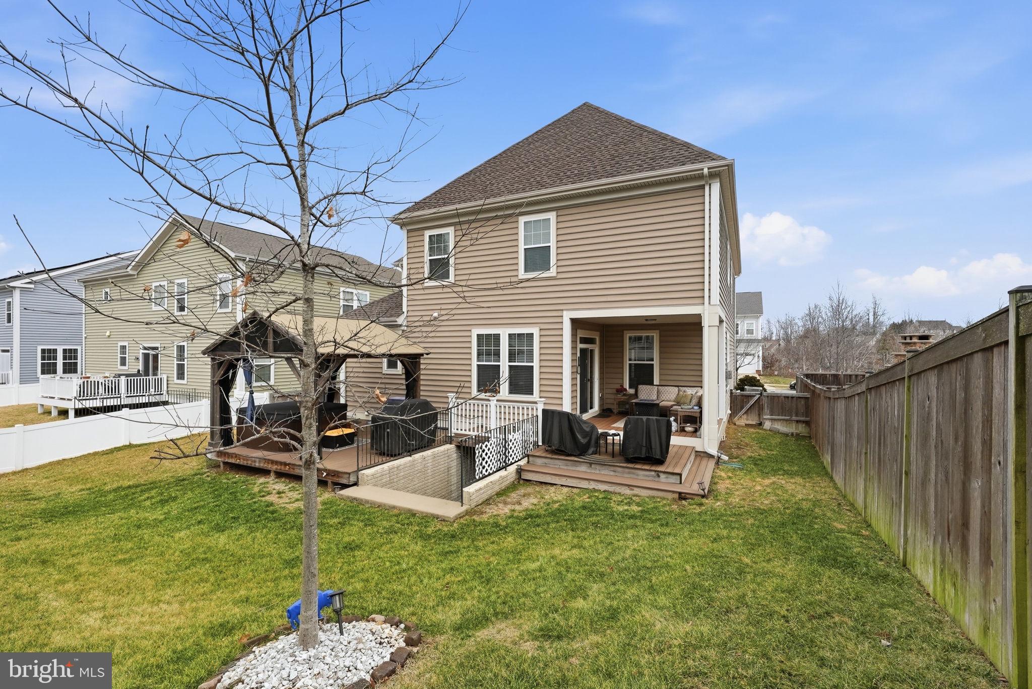 EMBREY MILL - Residential