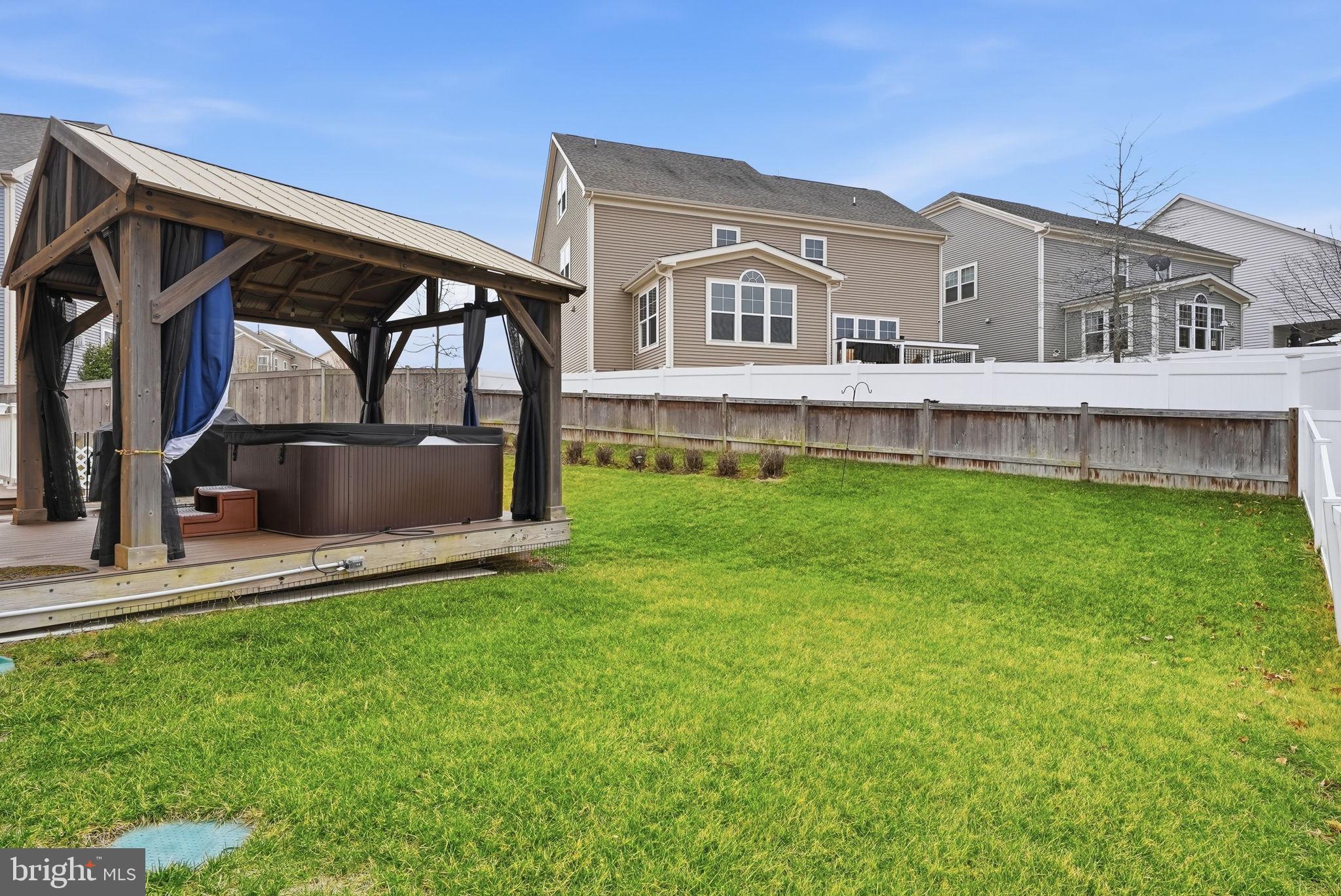 EMBREY MILL - Residential