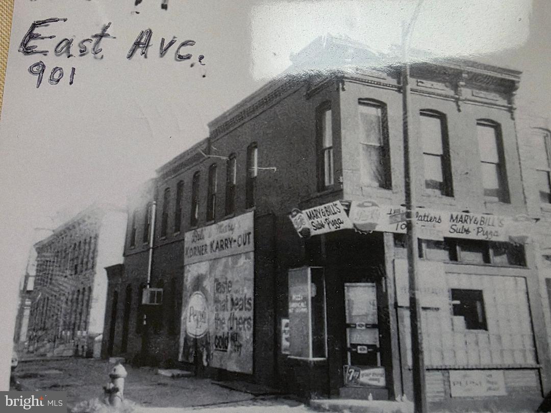 901 S EAST AVENUE