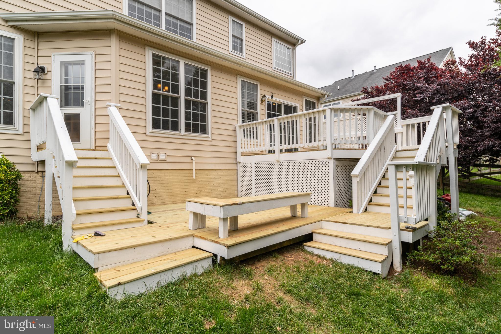 VICTORY LAKES - Residential