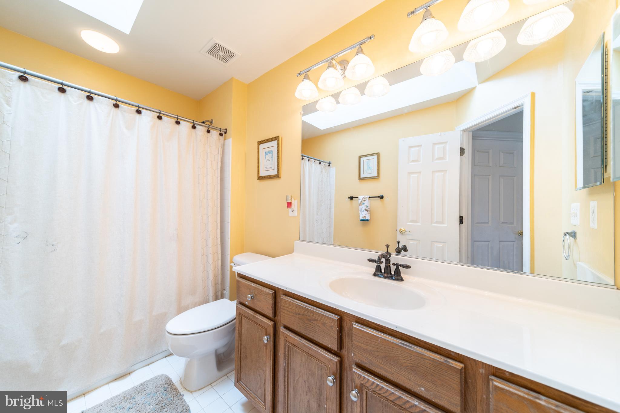 VICTORY LAKES - Residential