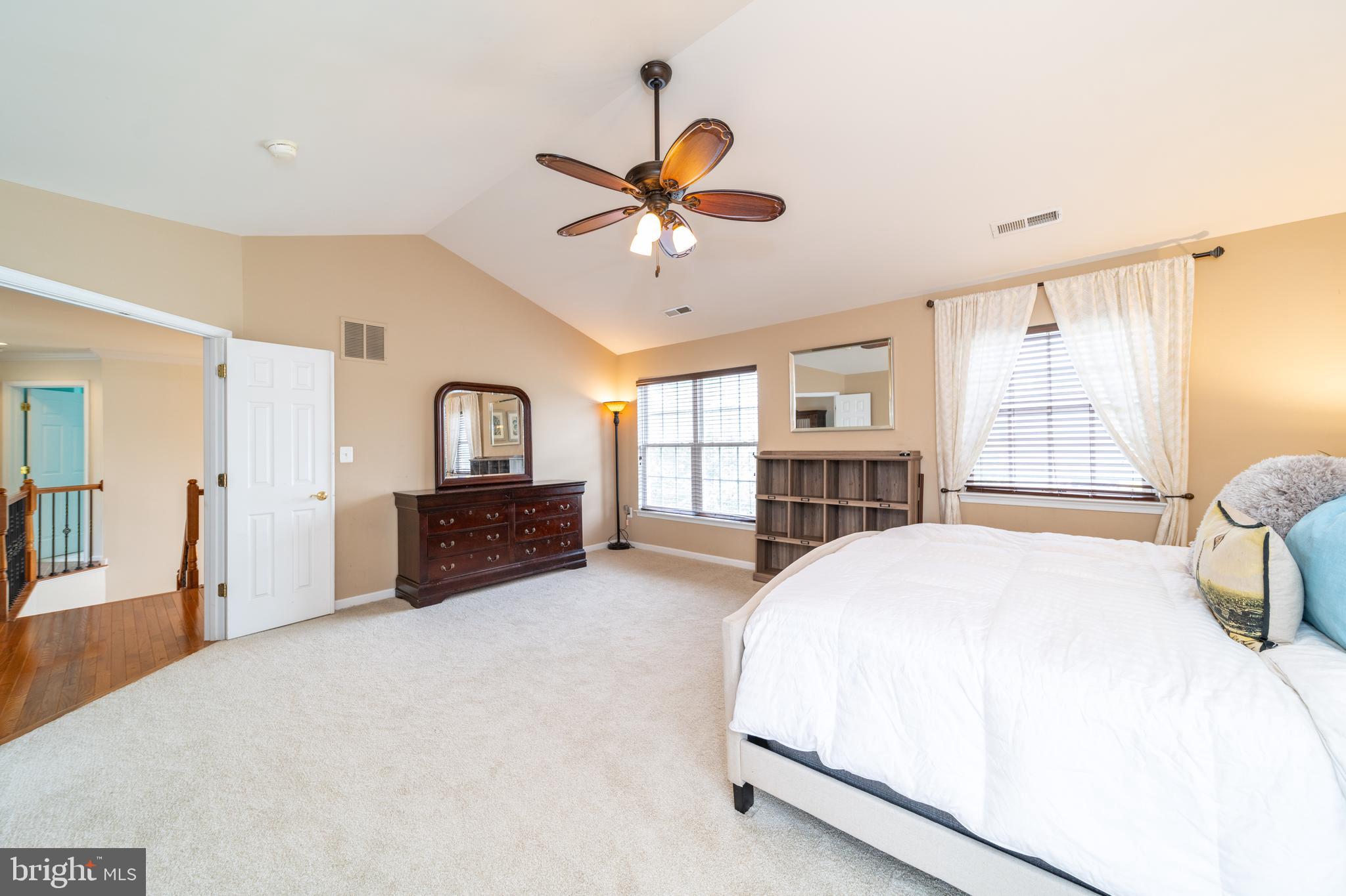 VICTORY LAKES - Residential