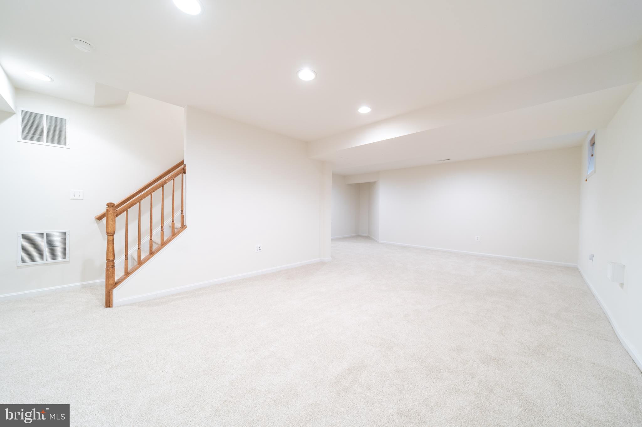 VICTORY LAKES - Residential