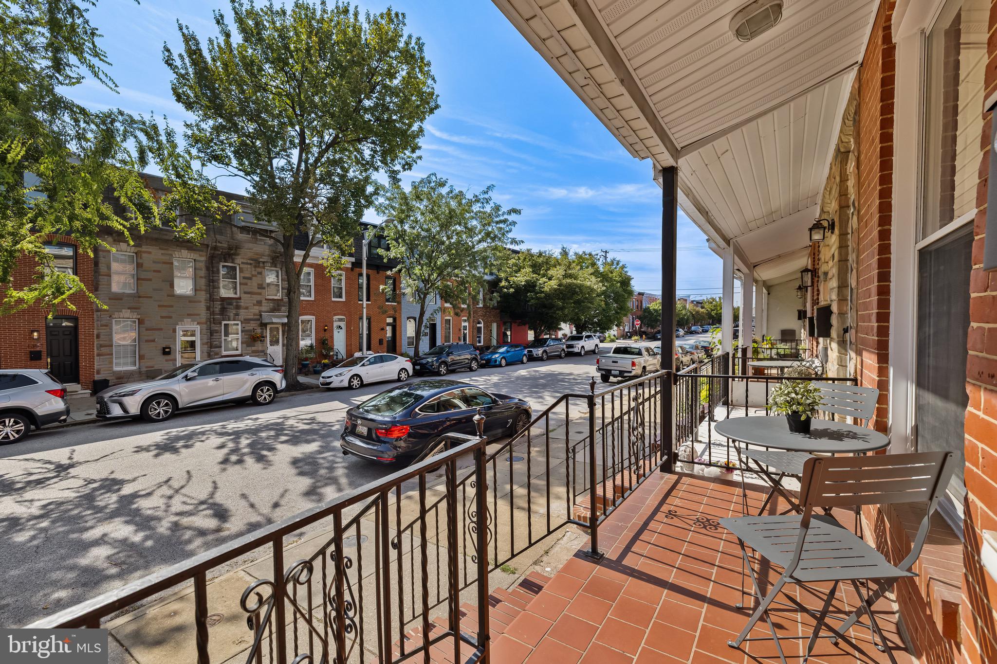 1348 ANDRE STREET