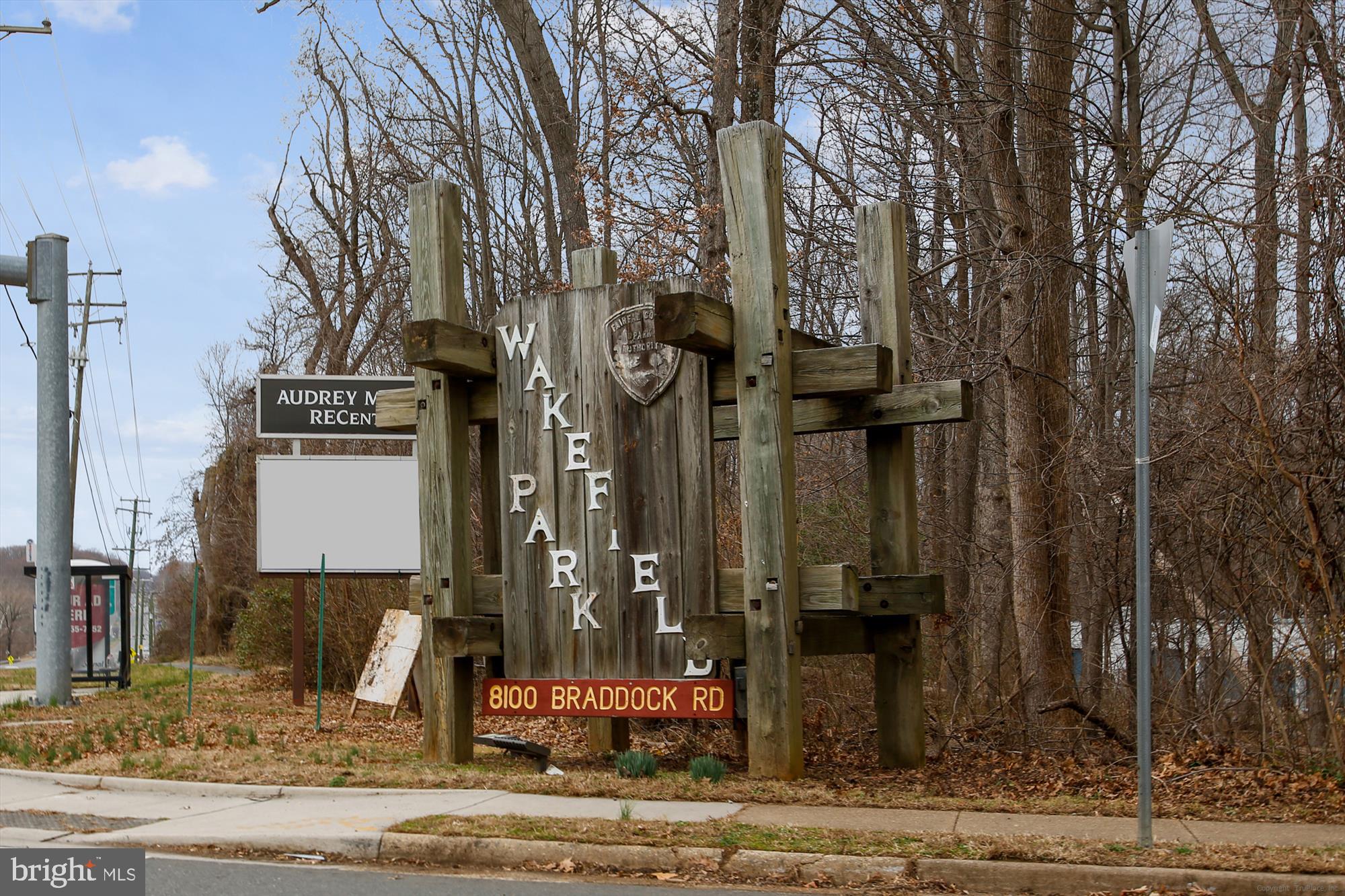 NORTH SPRINGFIELD - Residential