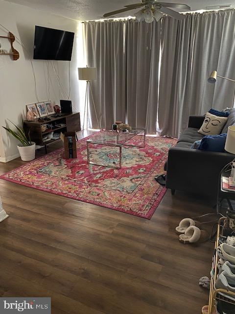 BEDFORD TOWNE - Residential