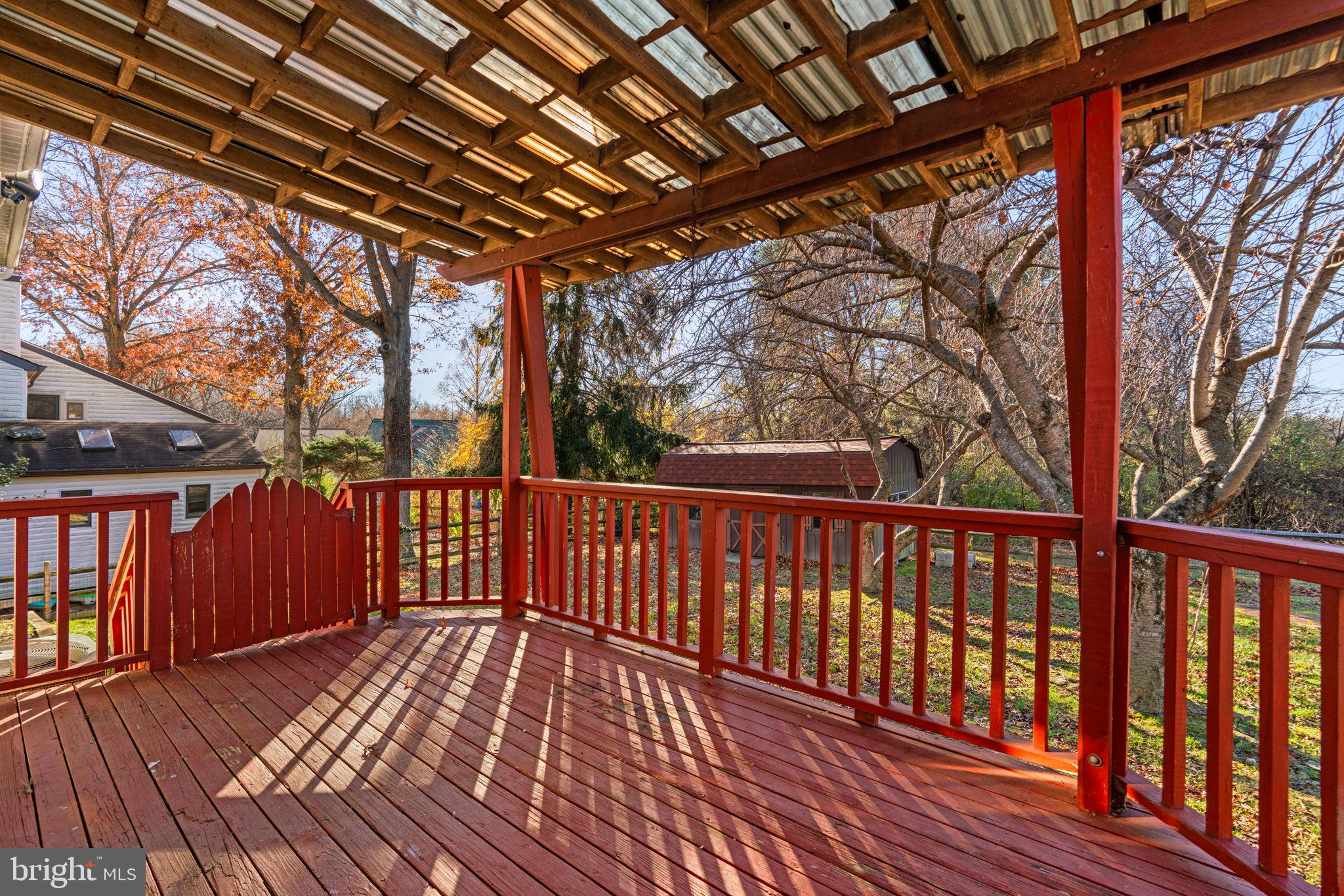 THUNDER HILL - Residential