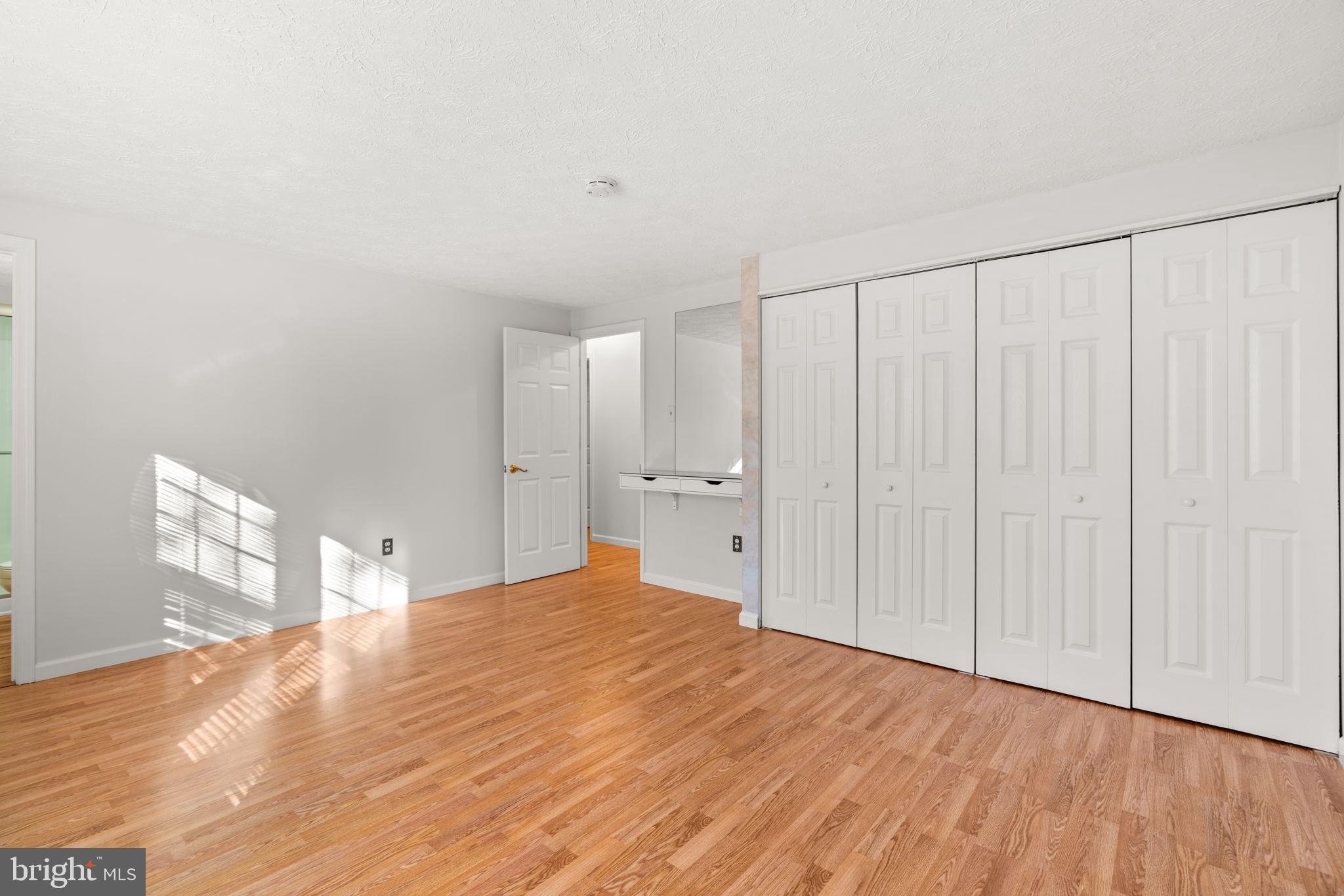 THUNDER HILL - Residential