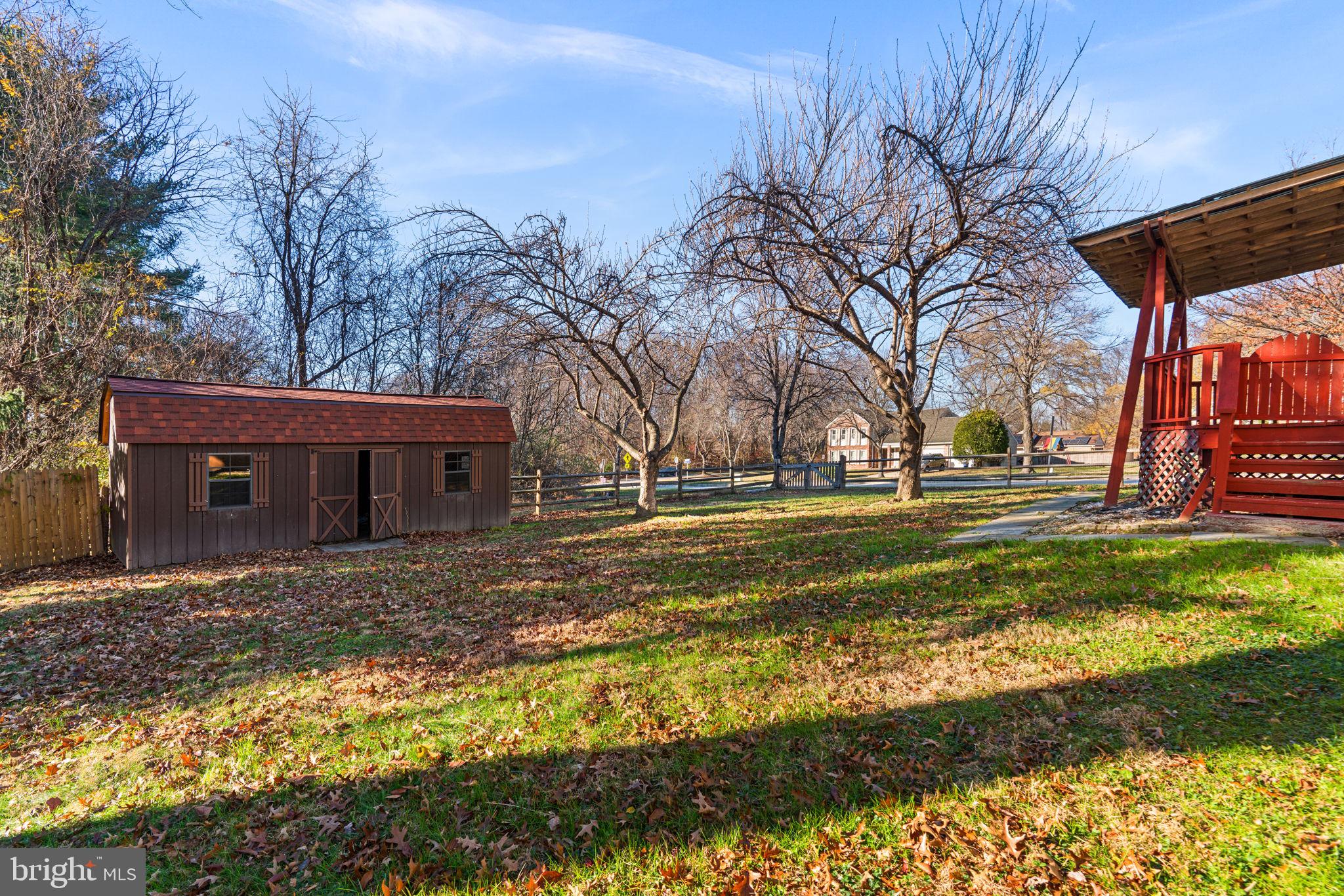 THUNDER HILL - Residential