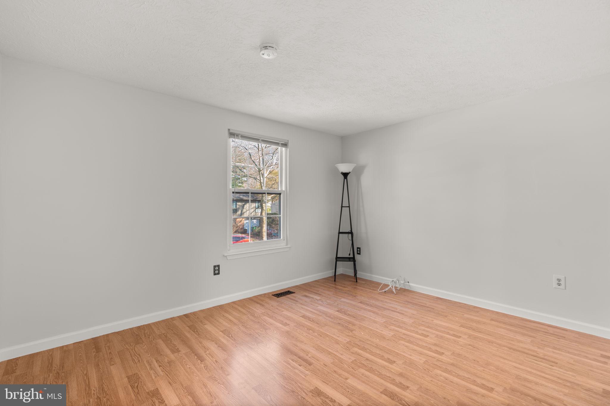 THUNDER HILL - Residential