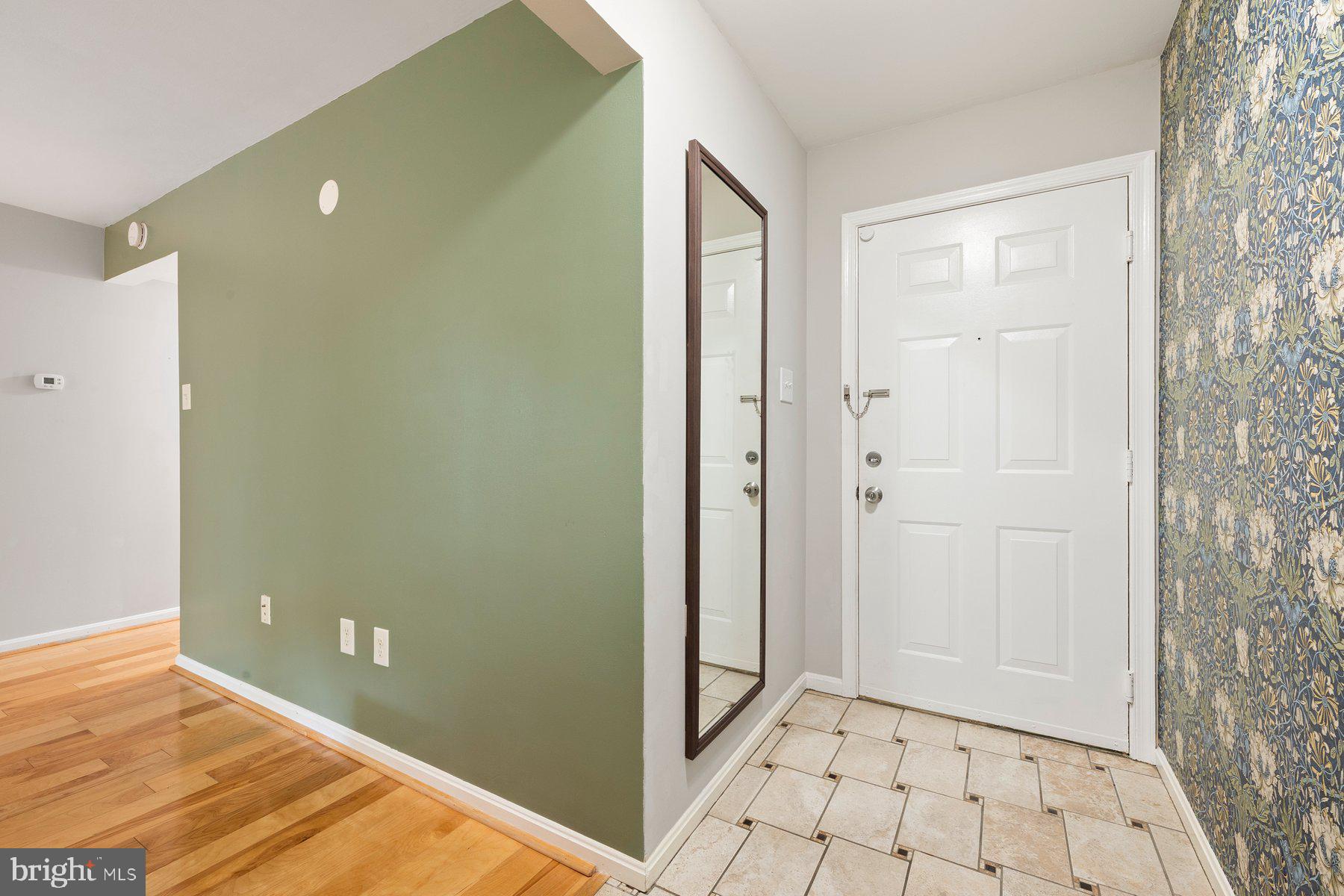 2401 NORMANDY SQUARE PLACE 12