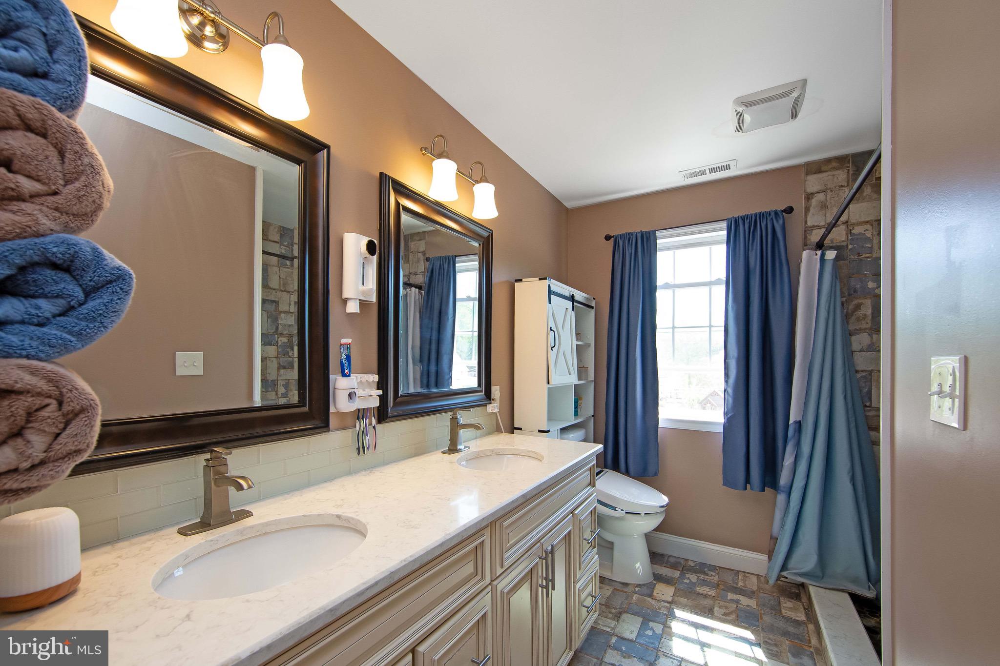 CORNWELL HGTS - Residential