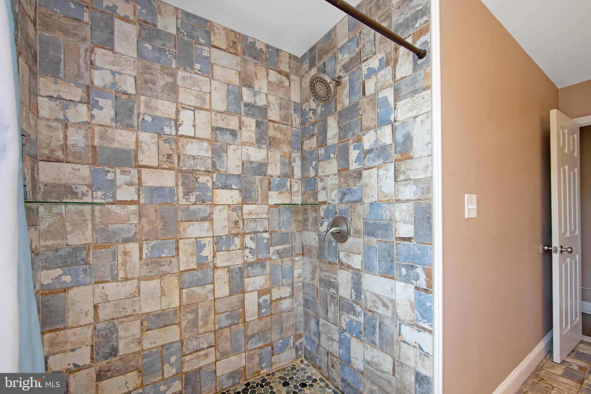 CORNWELL HGTS - Residential