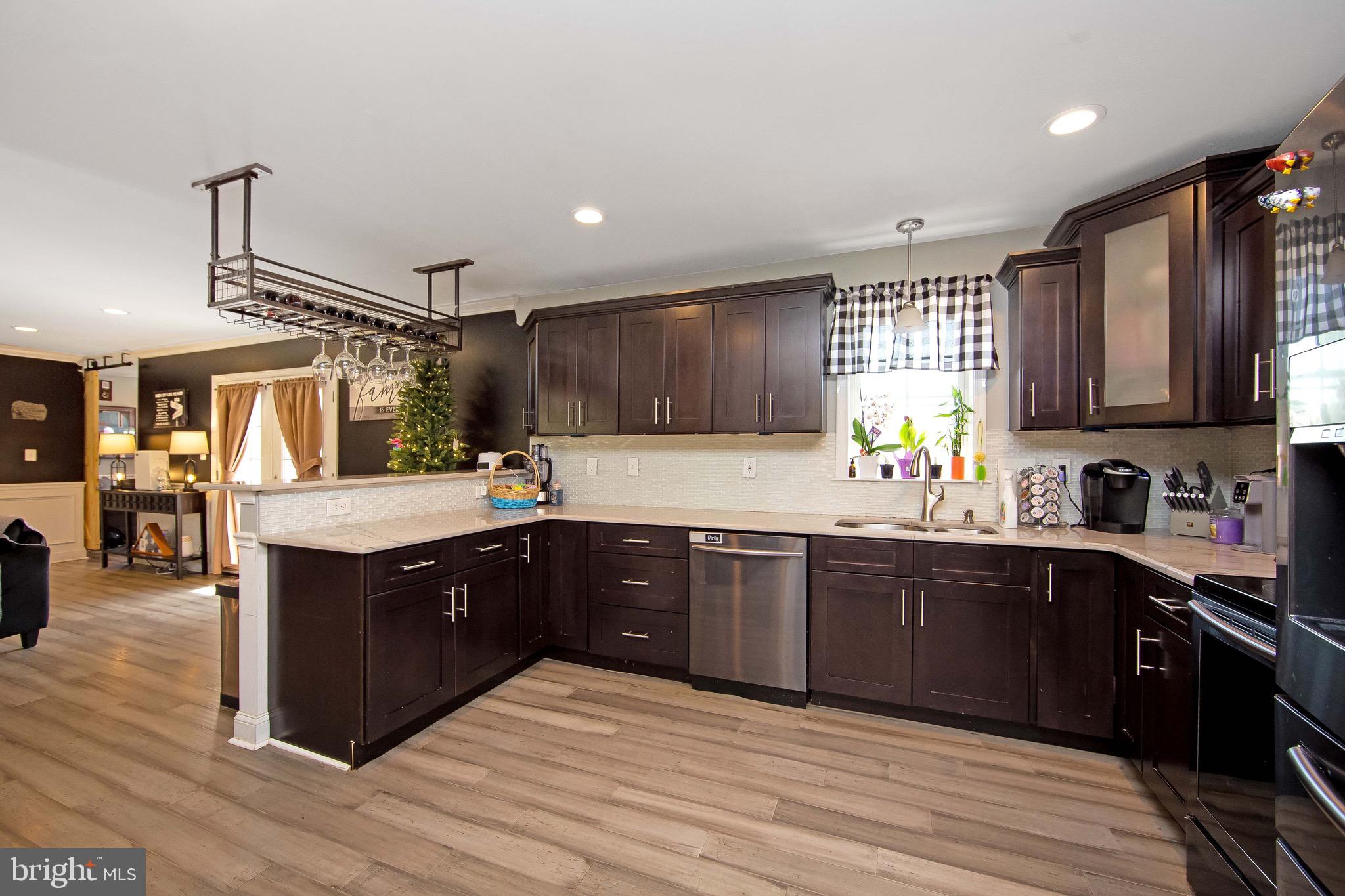 CORNWELL HGTS - Residential