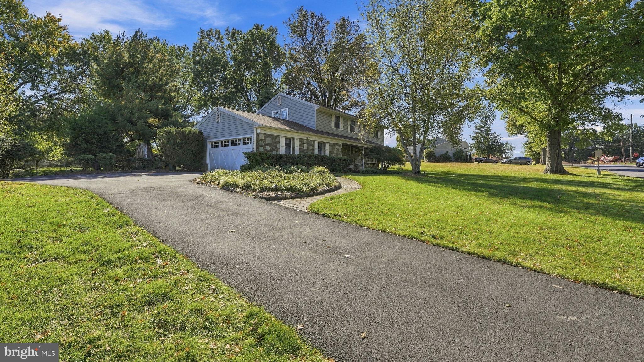 25 CEDARBROOK DRIVE