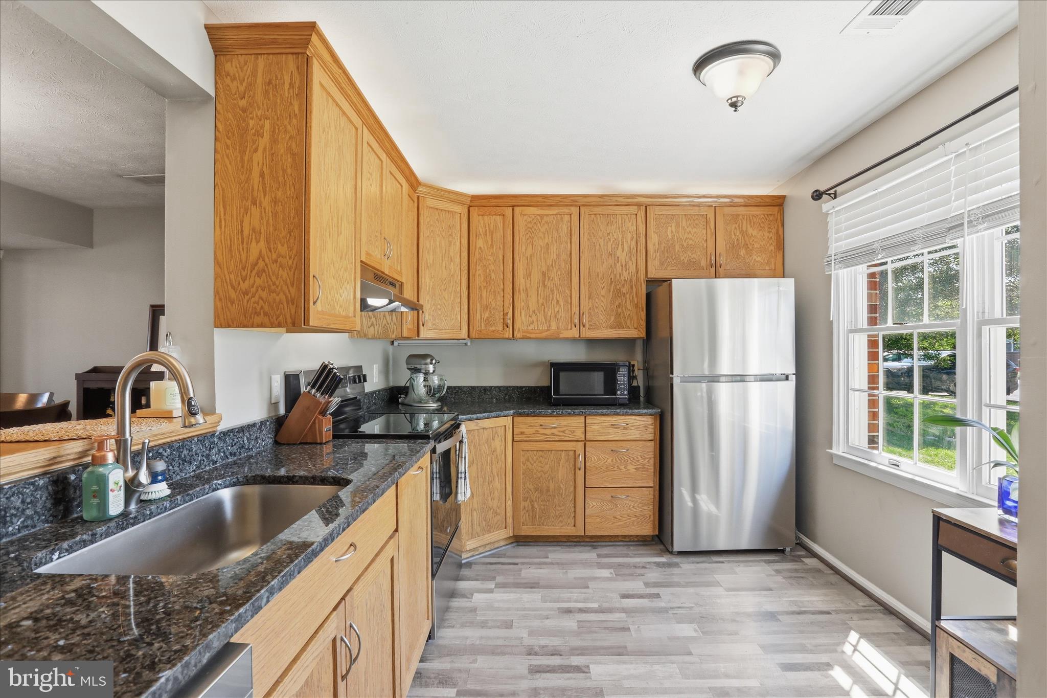LAKEVIEW TOWNHOMES - Residential
