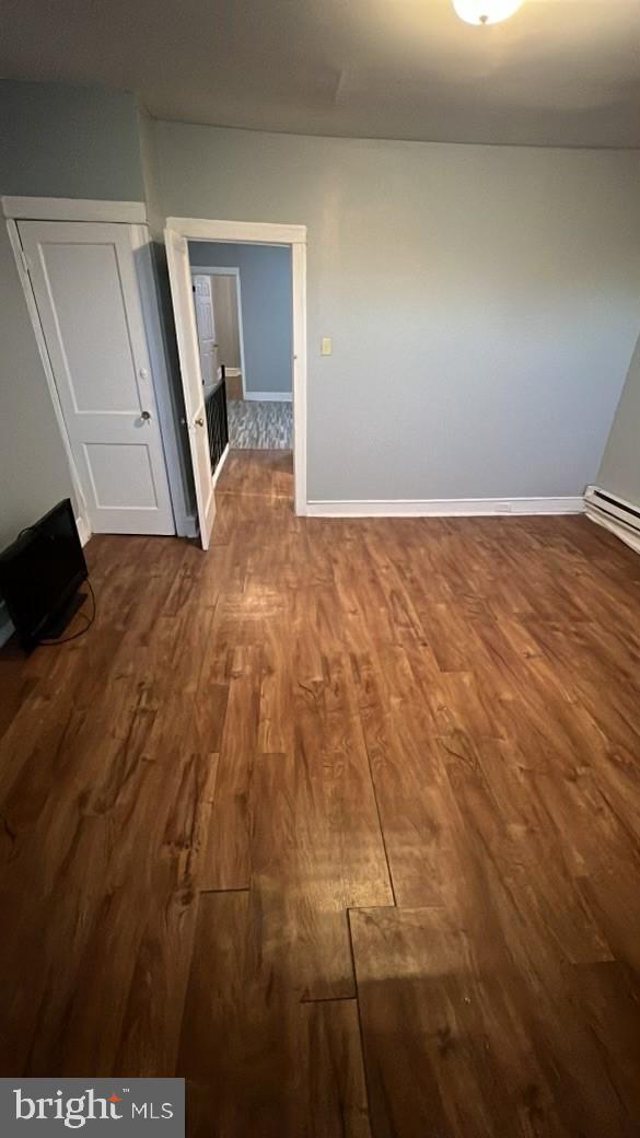 WEST OAK LANE - Residential Lease